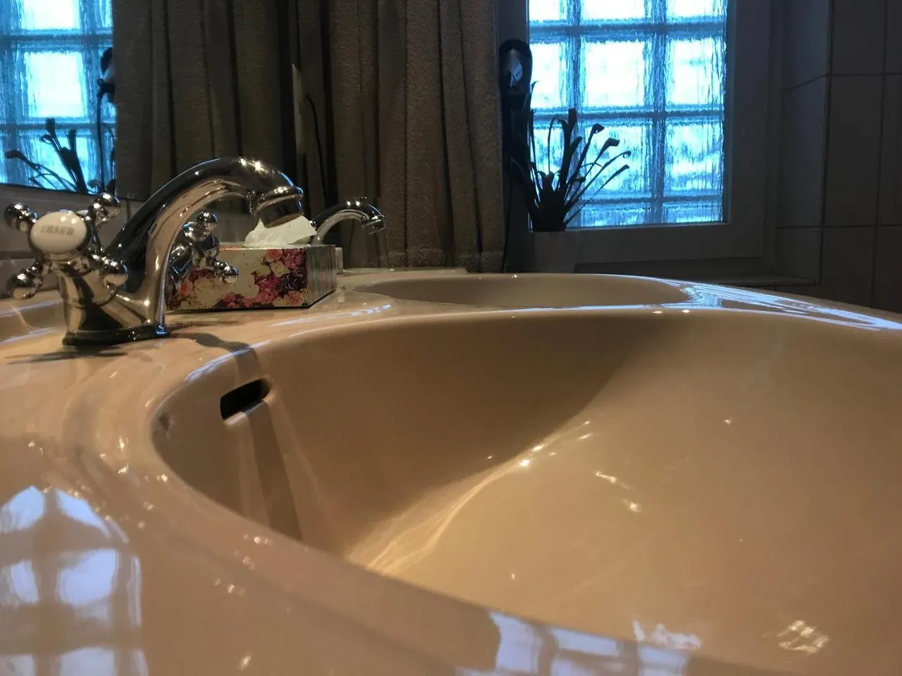 ***  Hotel Kaiserhof Lubeck Germany