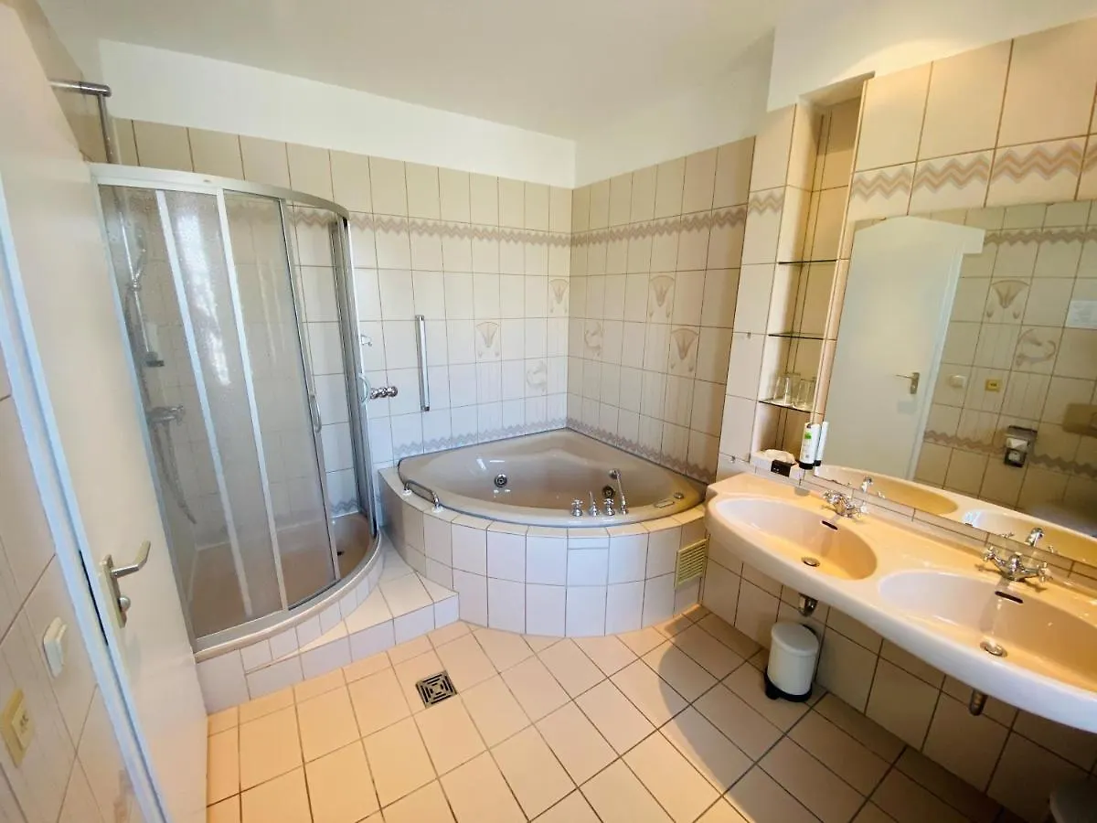 Hotel Kaiserhof Lubeck